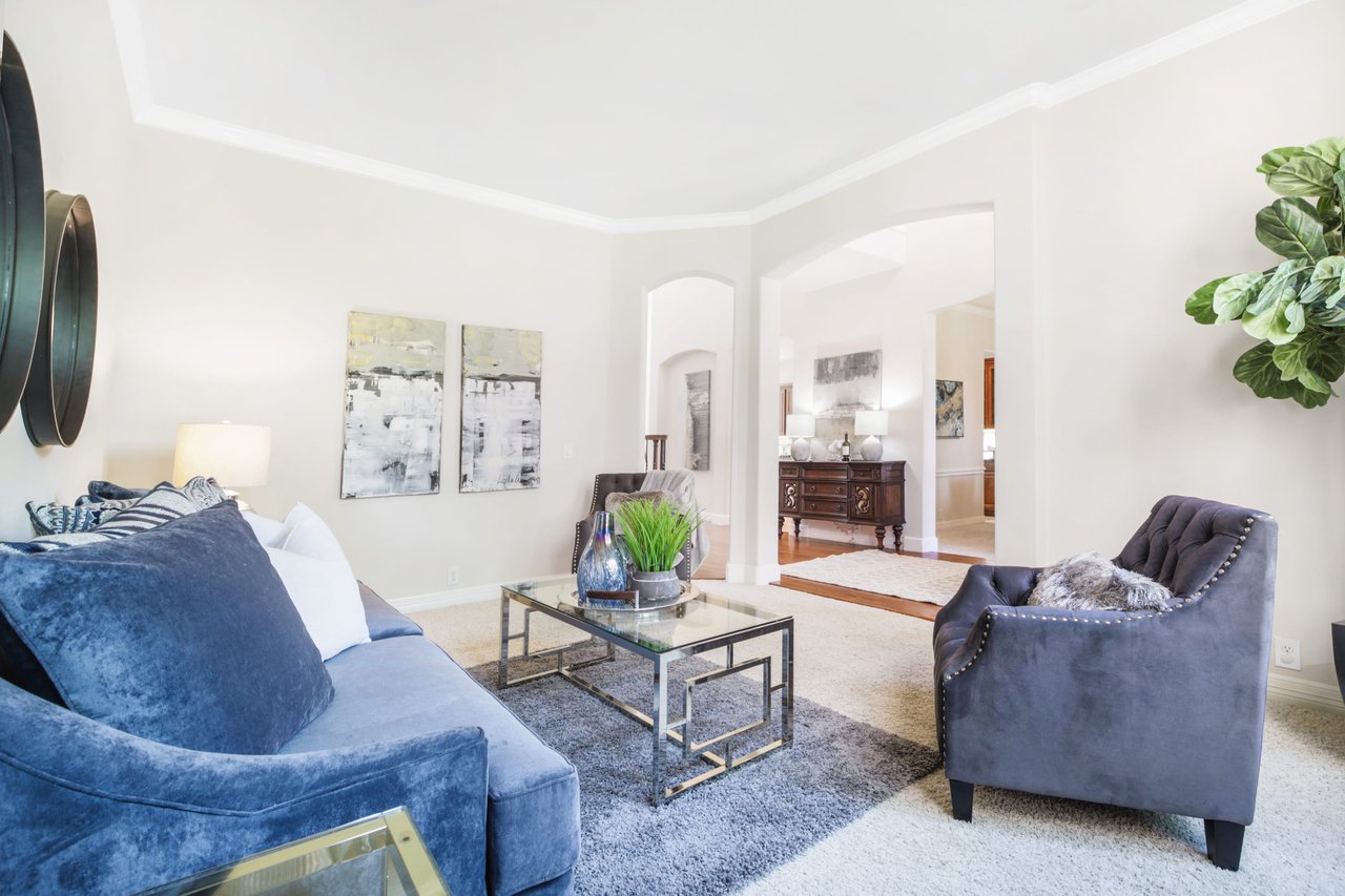 1300 Golden Gate Drive
