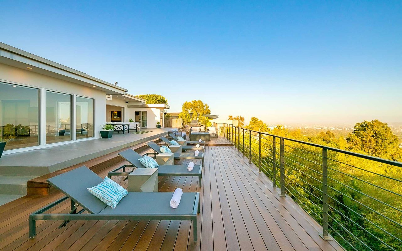 The Beverly Hills Skyline Villa