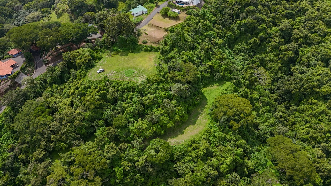 Subdivided Mountain View Land, Atenas, Alajuela