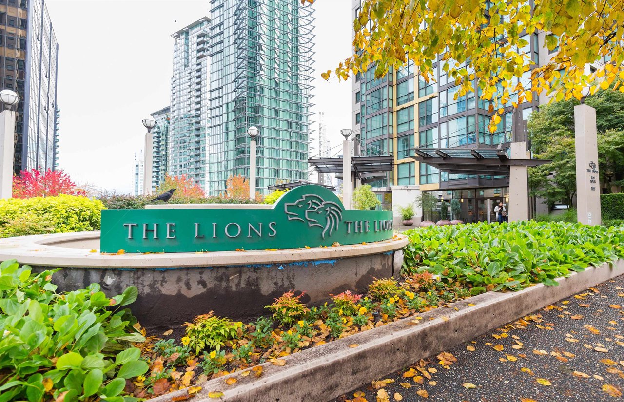 705-1331 Alberni St