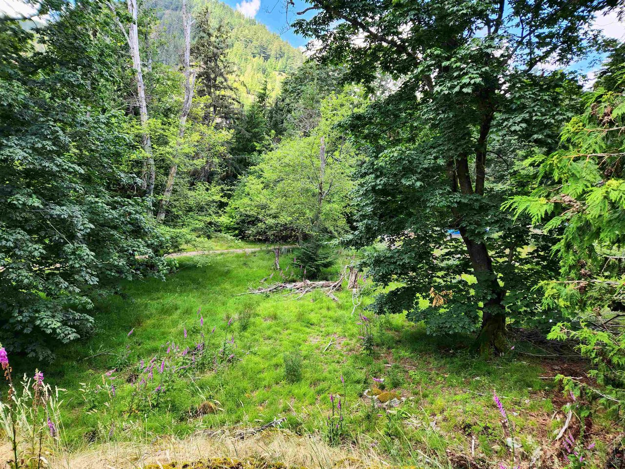 LOT 4 Brigade Bay