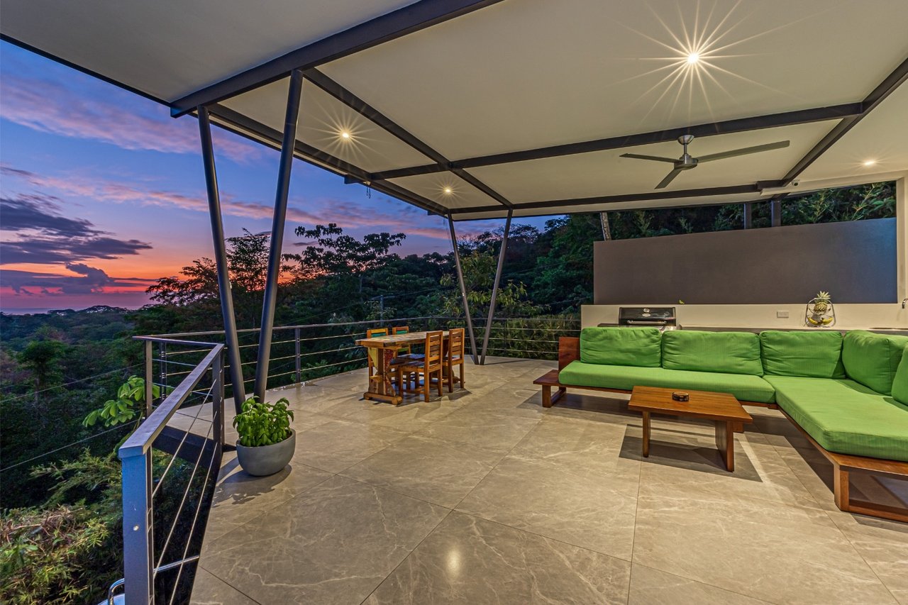 Solar Eco Estate with Guest House, Uvita, Puntarenas