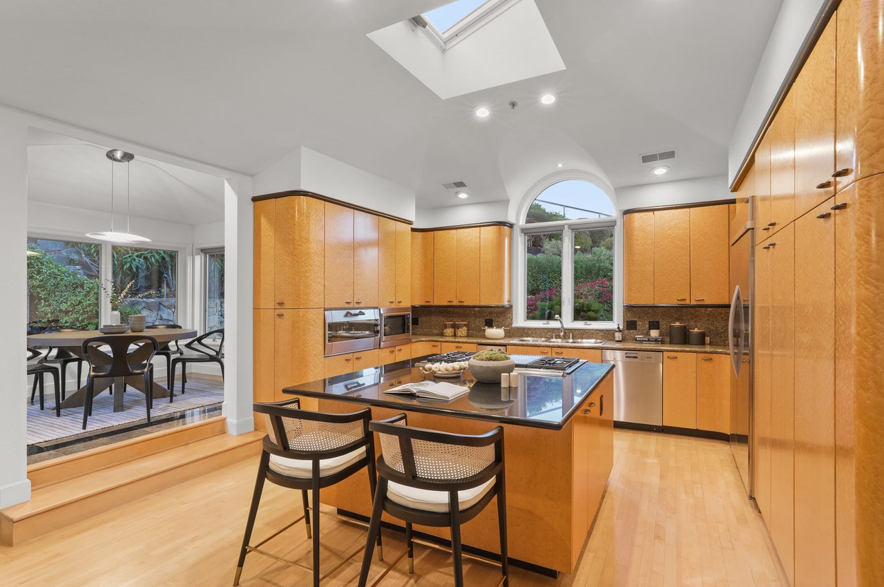 Tiburon Retreat at 7 Mariposa Court