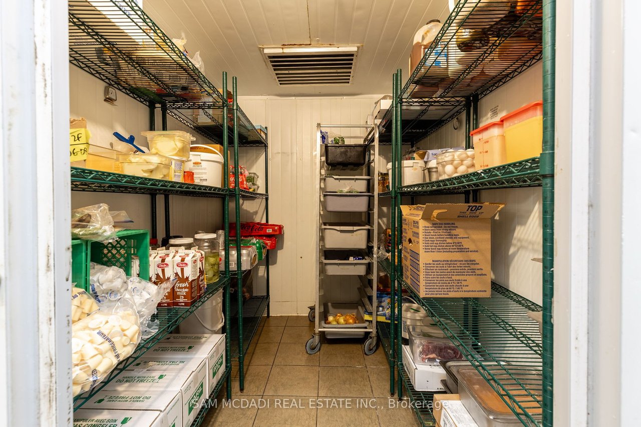 2501 Prince Michael Dr #6