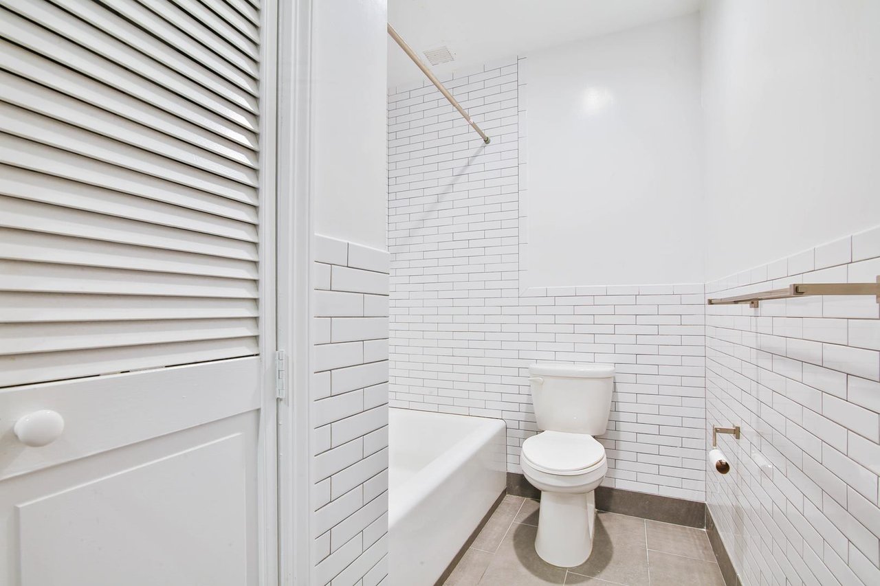 135 William Street, Apt 3-A