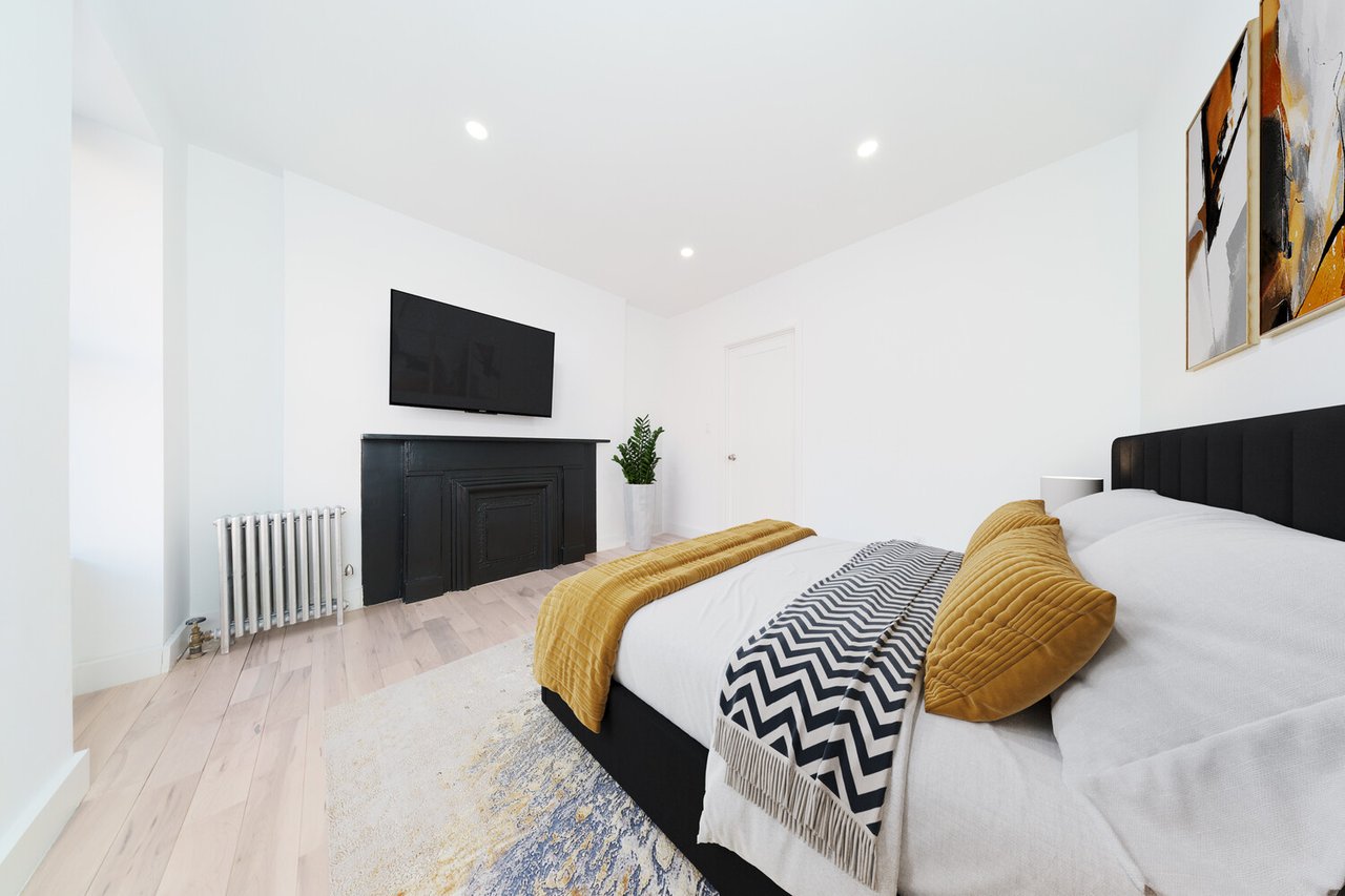703 Ninth Avenue, Apt 5B