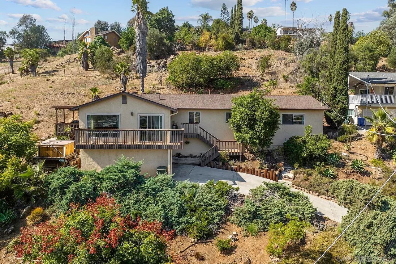 3410 Saddle Drive