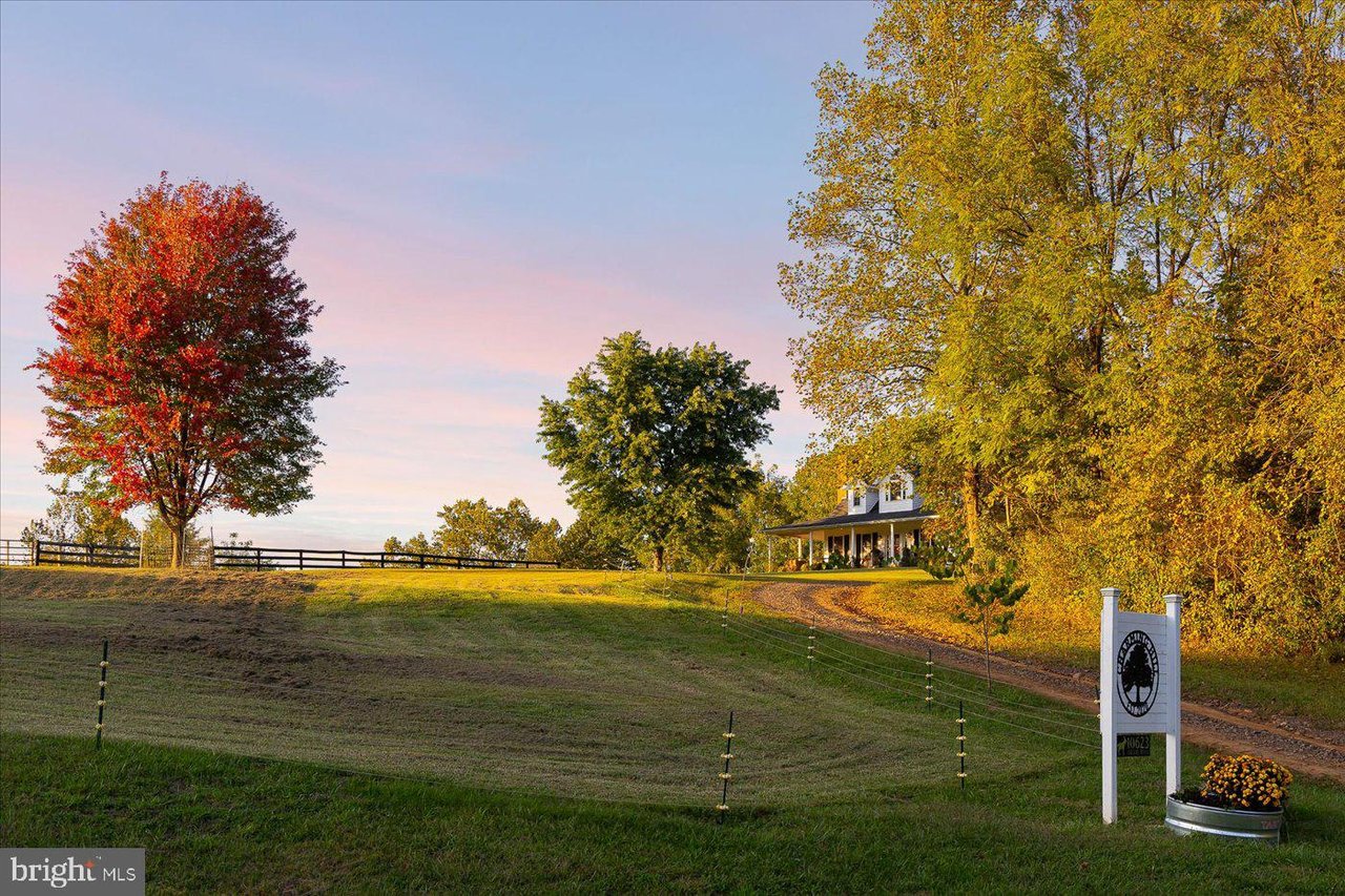 10623 Gravel Rd
