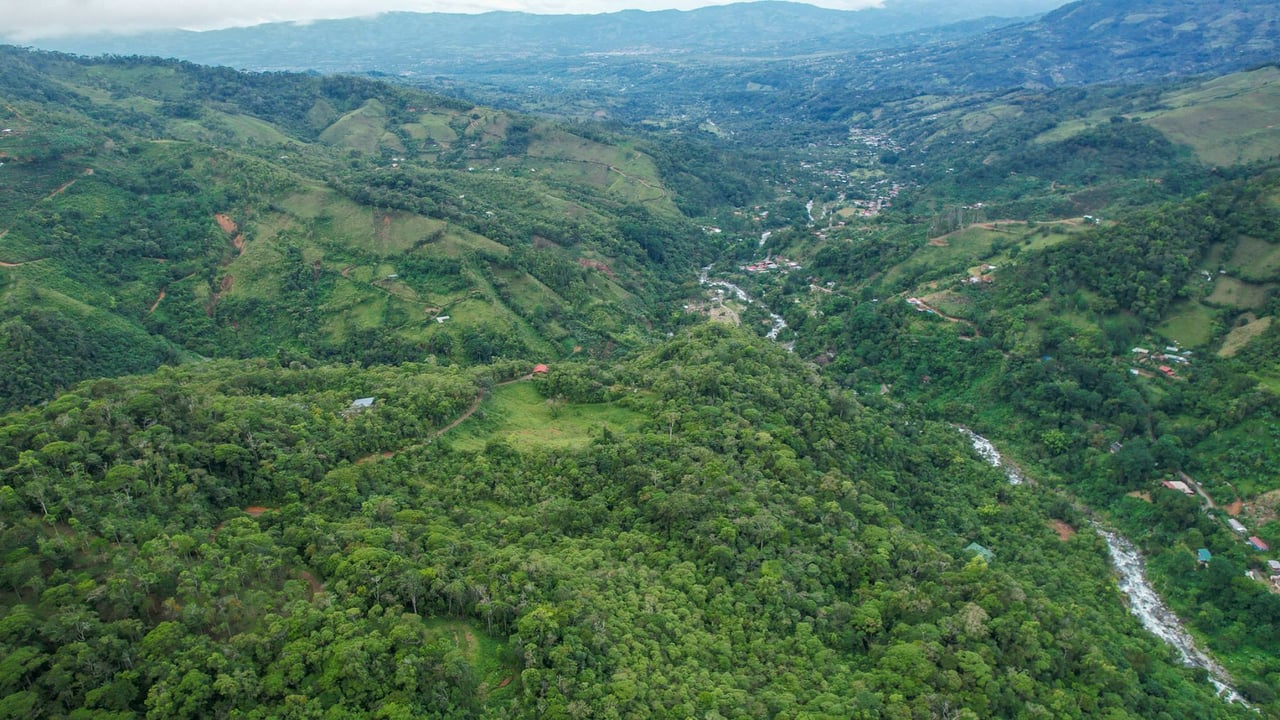 Riverfront Mountain View Acreage, Perez Zeledon, San Jose