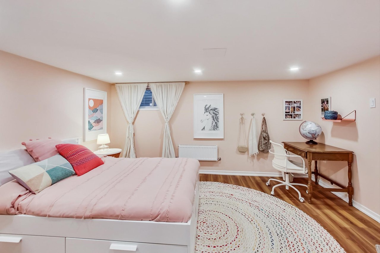 14 Armadale Avenue in Swansea Bloor West