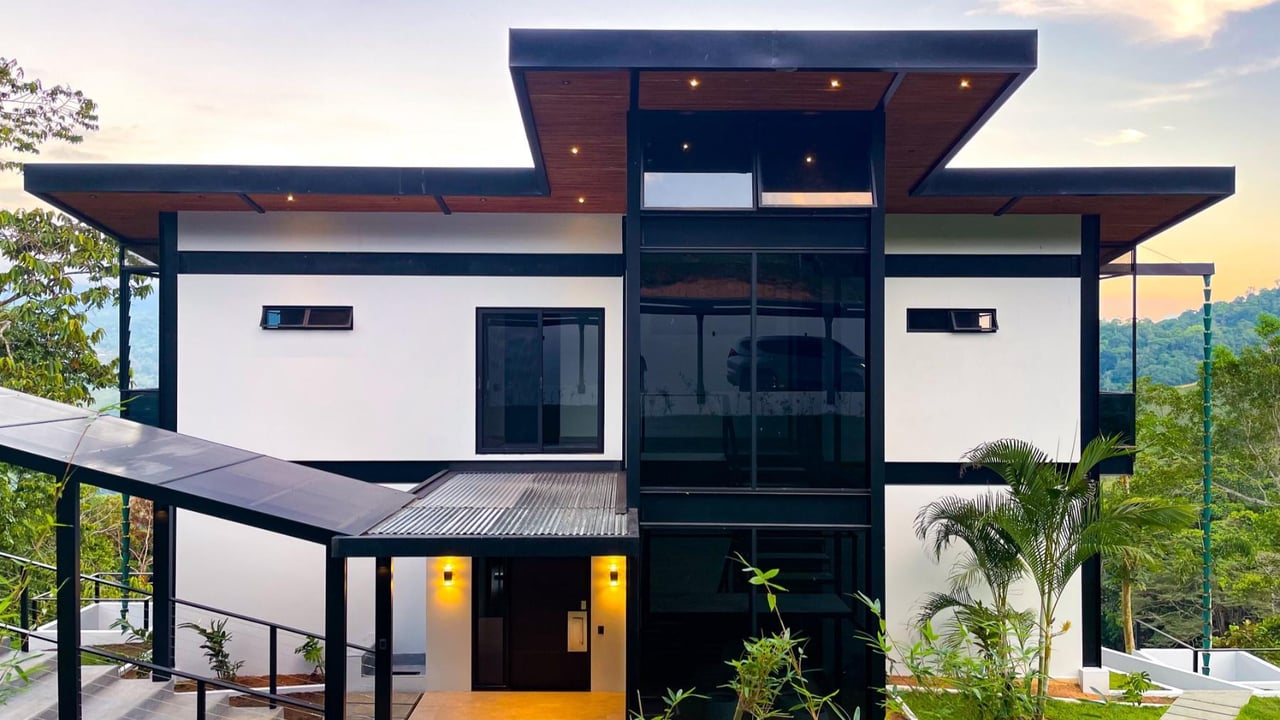Boutique Hotel Rental Investment, Dominical, Puntarenas