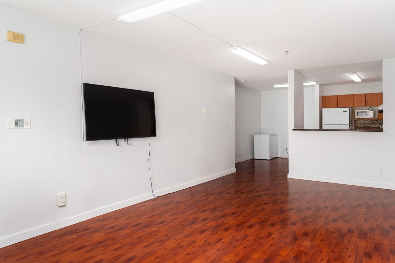 112-7800 St. Albans Rd