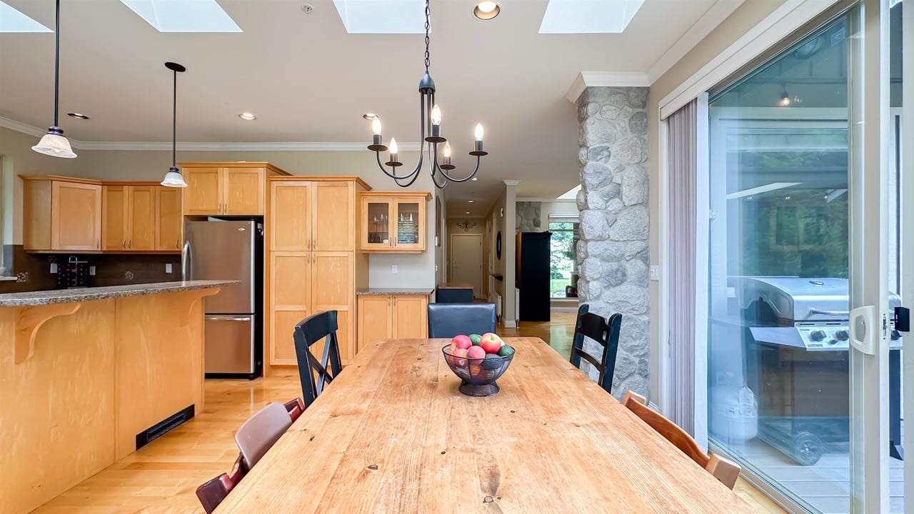 158 Stonegate Dr