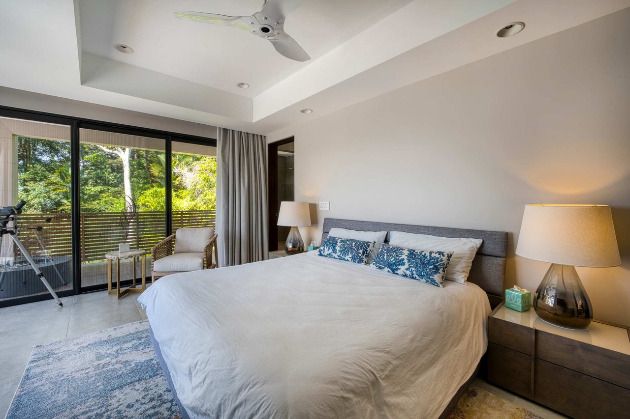 Luxury 4 Bed Ocean View Estate in Costa Verde