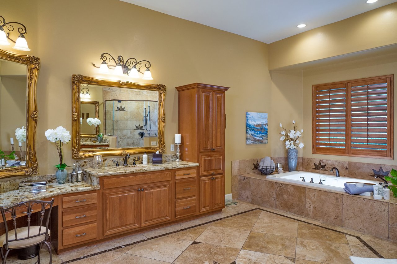 Incomparable Foothills Residence