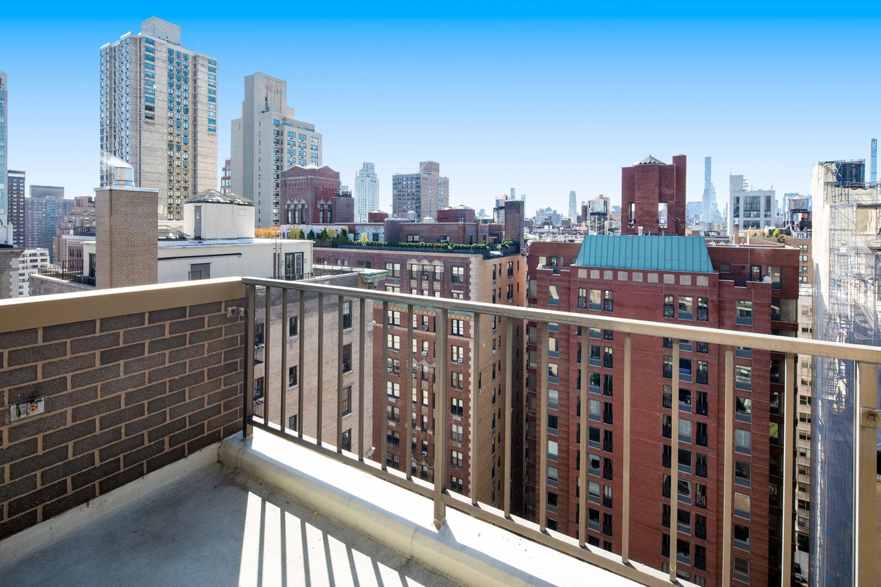 50 East 89th Street