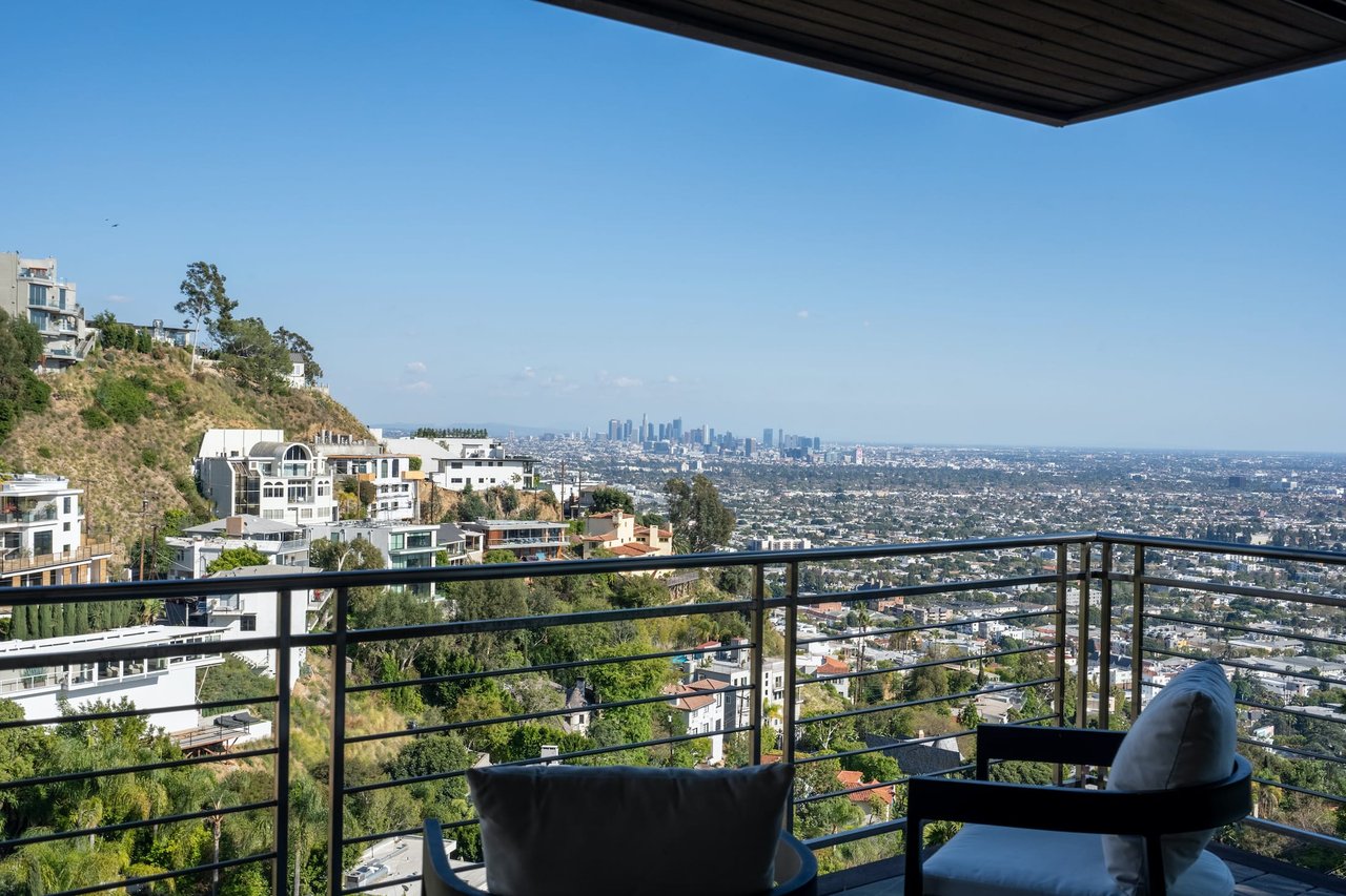 Sunset Strip Architectural with Jetliner Views