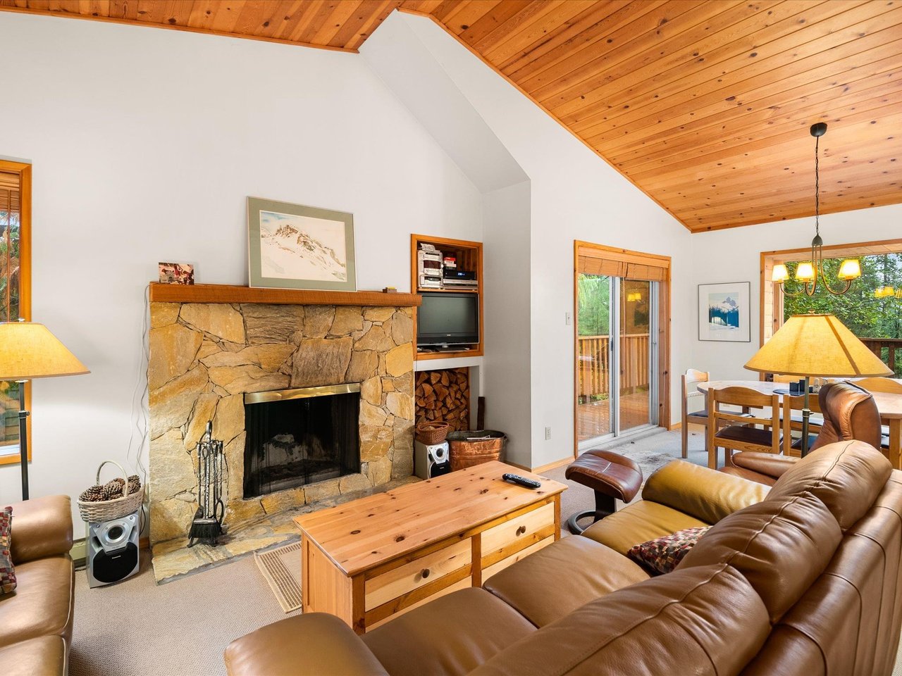 2603 Callaghan Dr