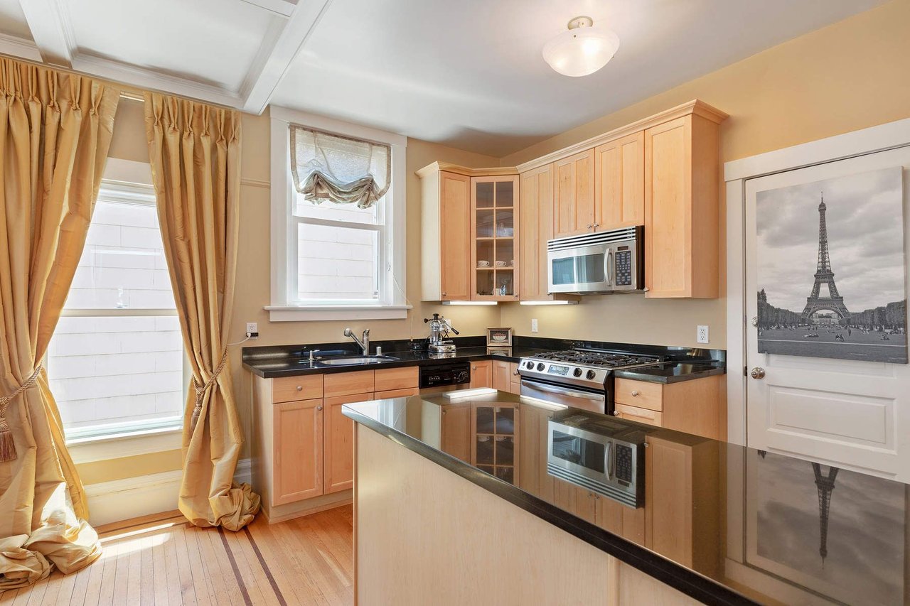 Charming Nob Hill Home