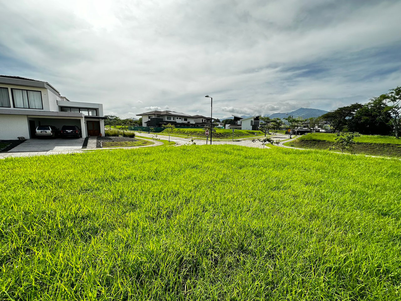 Flat Gated Community Lot, Alajuela
