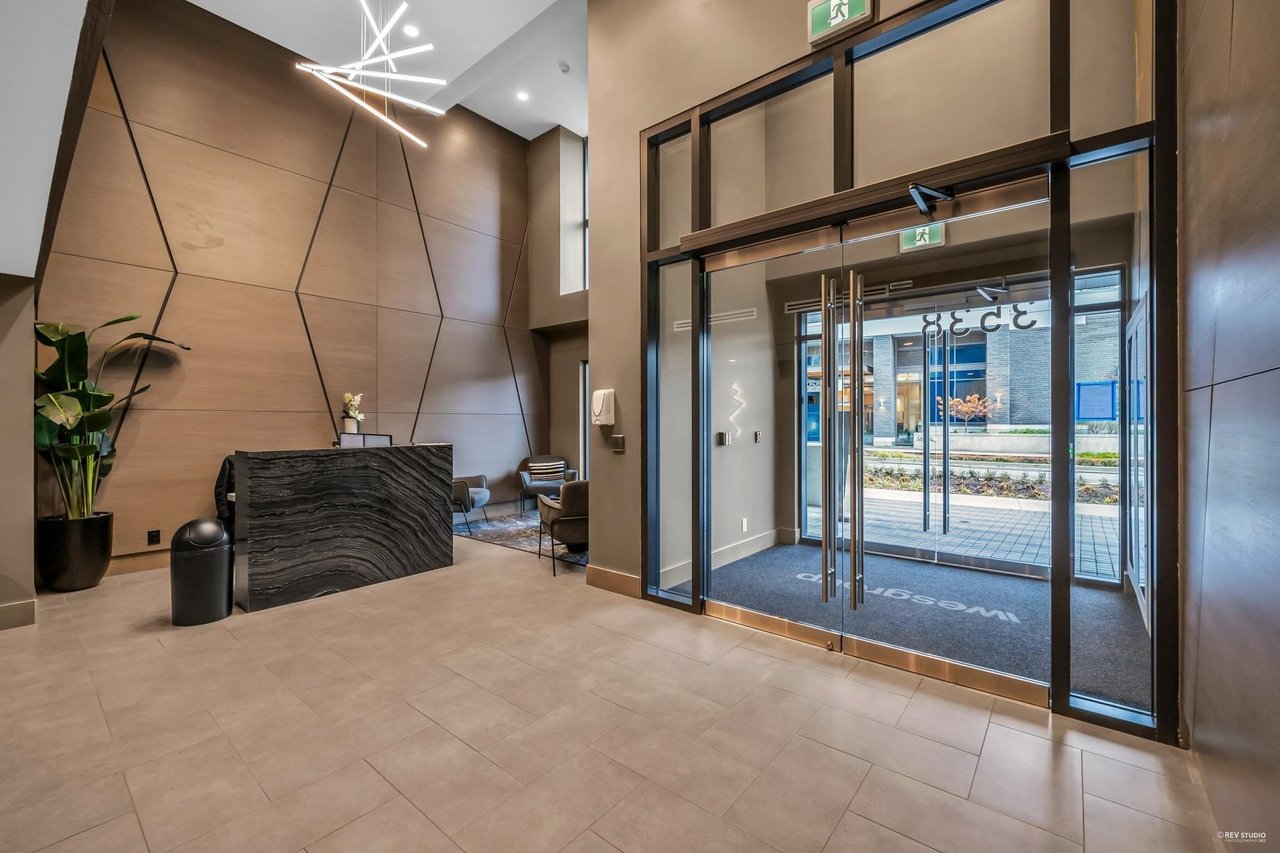 208-3538 Sawmill Cres