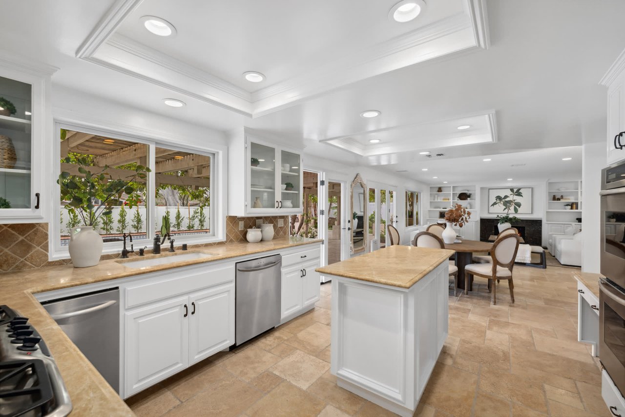 1801 Santiago Drive