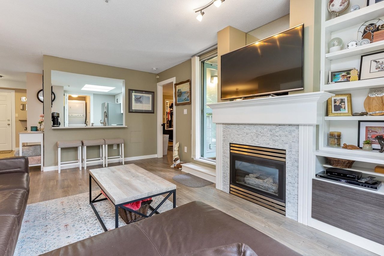 202-220 Newport Dr