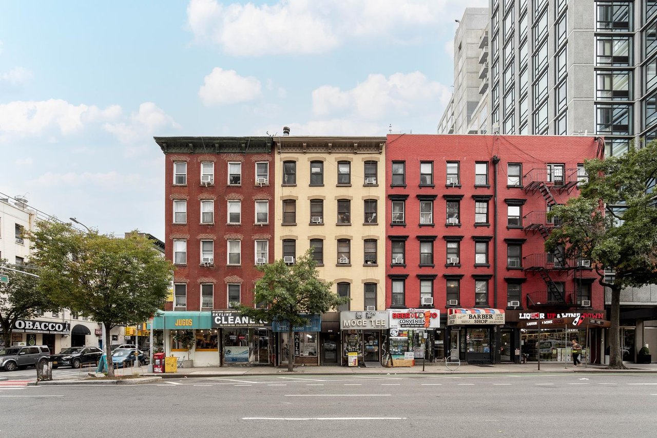 379 First Avenue, Apt 3