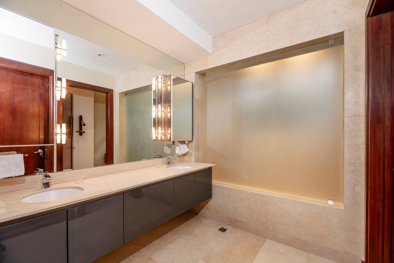Modern Single Level Residence, Escazu, San Jose