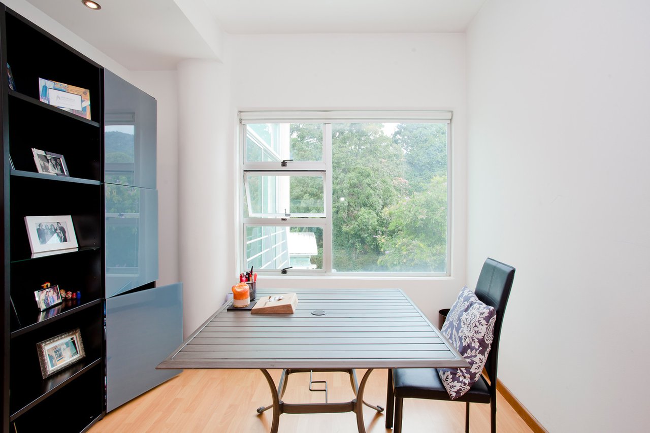 Mountain View Contemporary Apartment, Escazu, San Jose