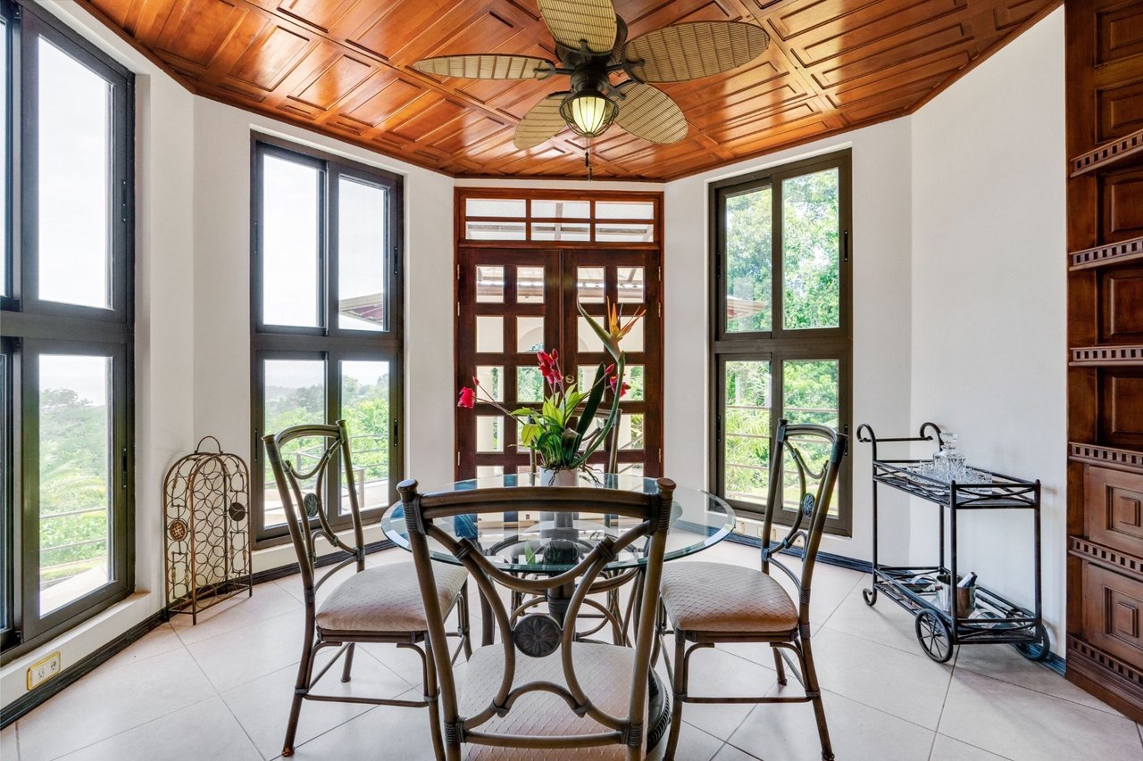 Ocean View Private Estate, Ojochal, Puntarenas