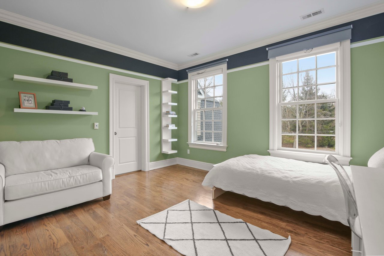 3 Glenwood Lane