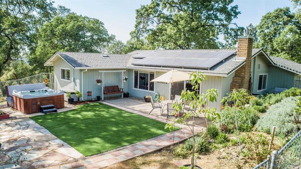 5161 Coyote Hill Road