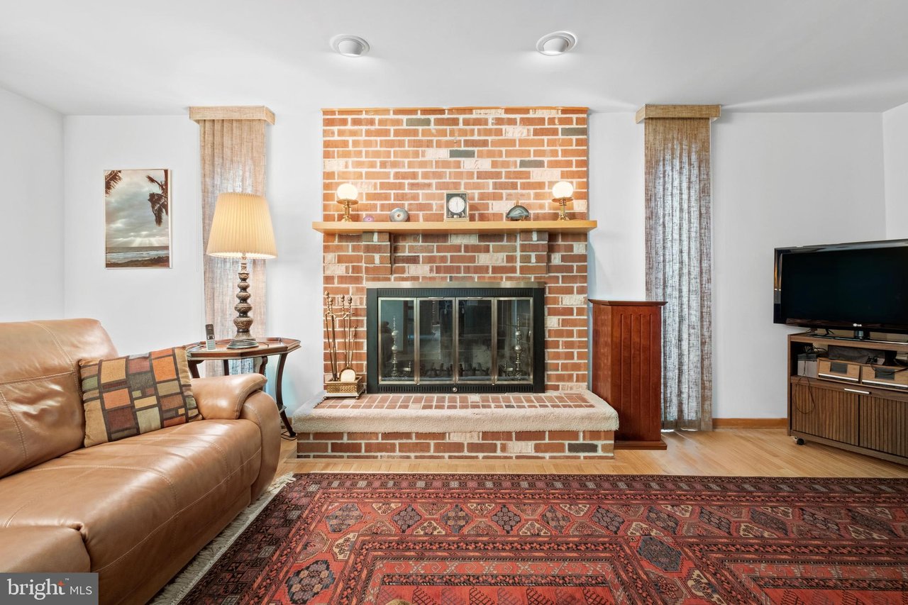 31 Lynne Cir