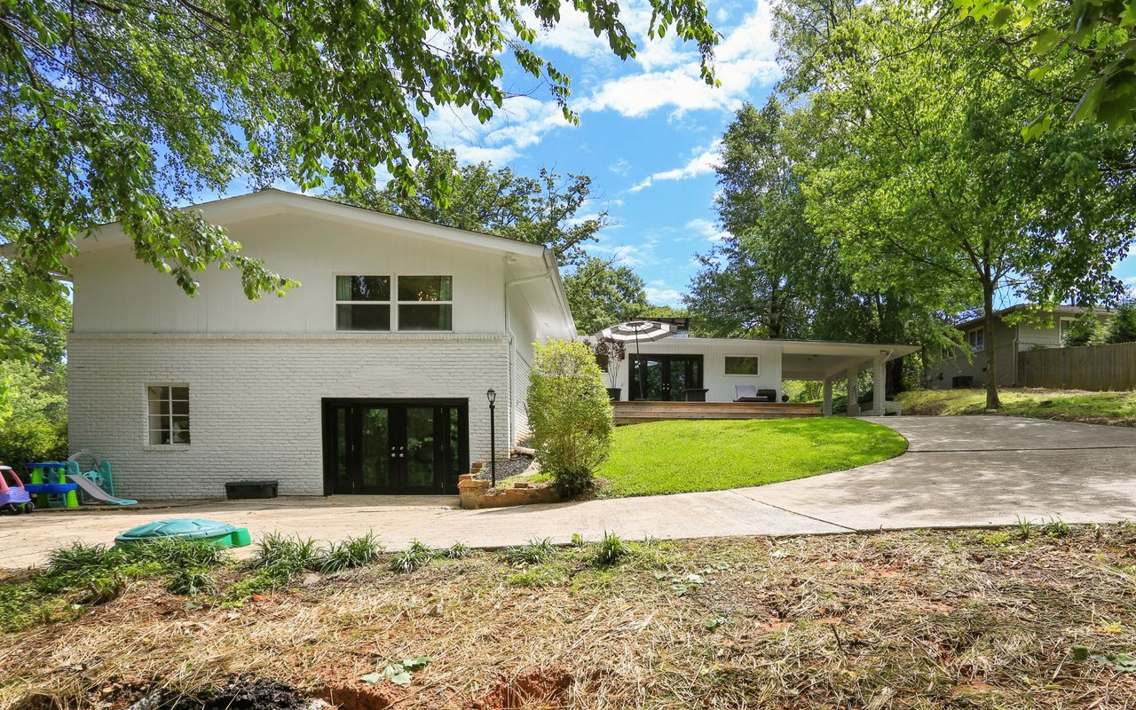 6420 N Hampton Drive