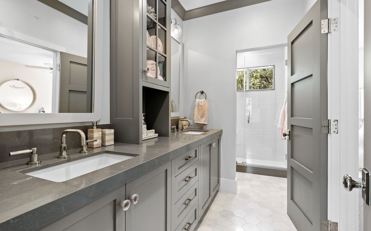 3809 Sandune Lane