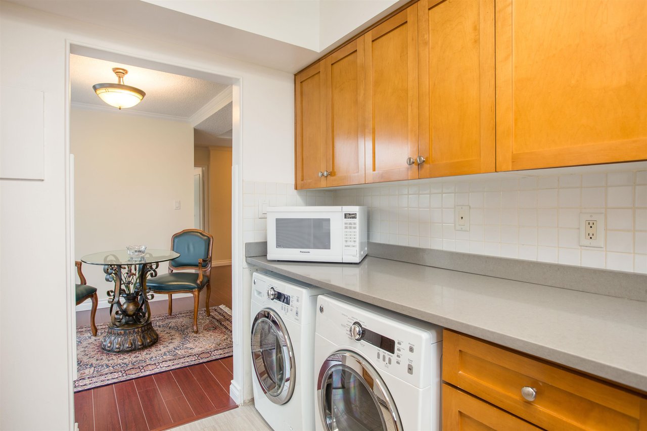 203-1390 Duchess Ave