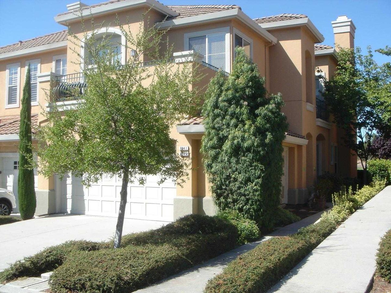 6139 Country Club PKWY