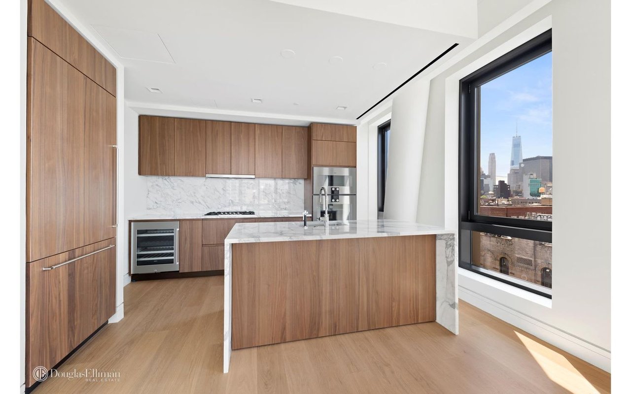 242 Broome St, #8D