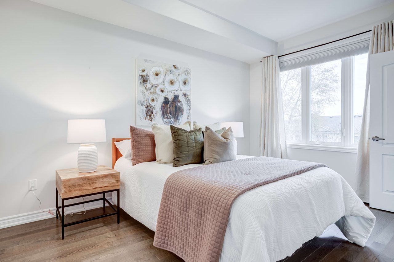 6 Dreamland Lane
