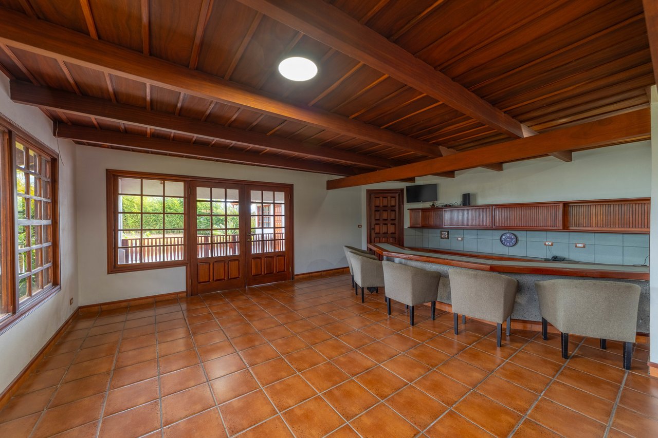 Private Gated Guest House Estate, Escazu, San Jose
