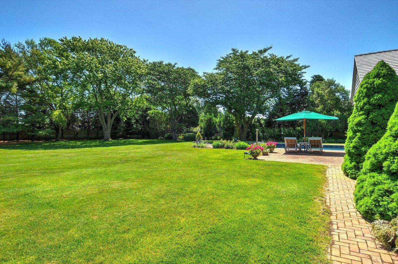 FURTHER LANE ESTATE SECTION, EAST HAMPTON SUMMER RENTAL