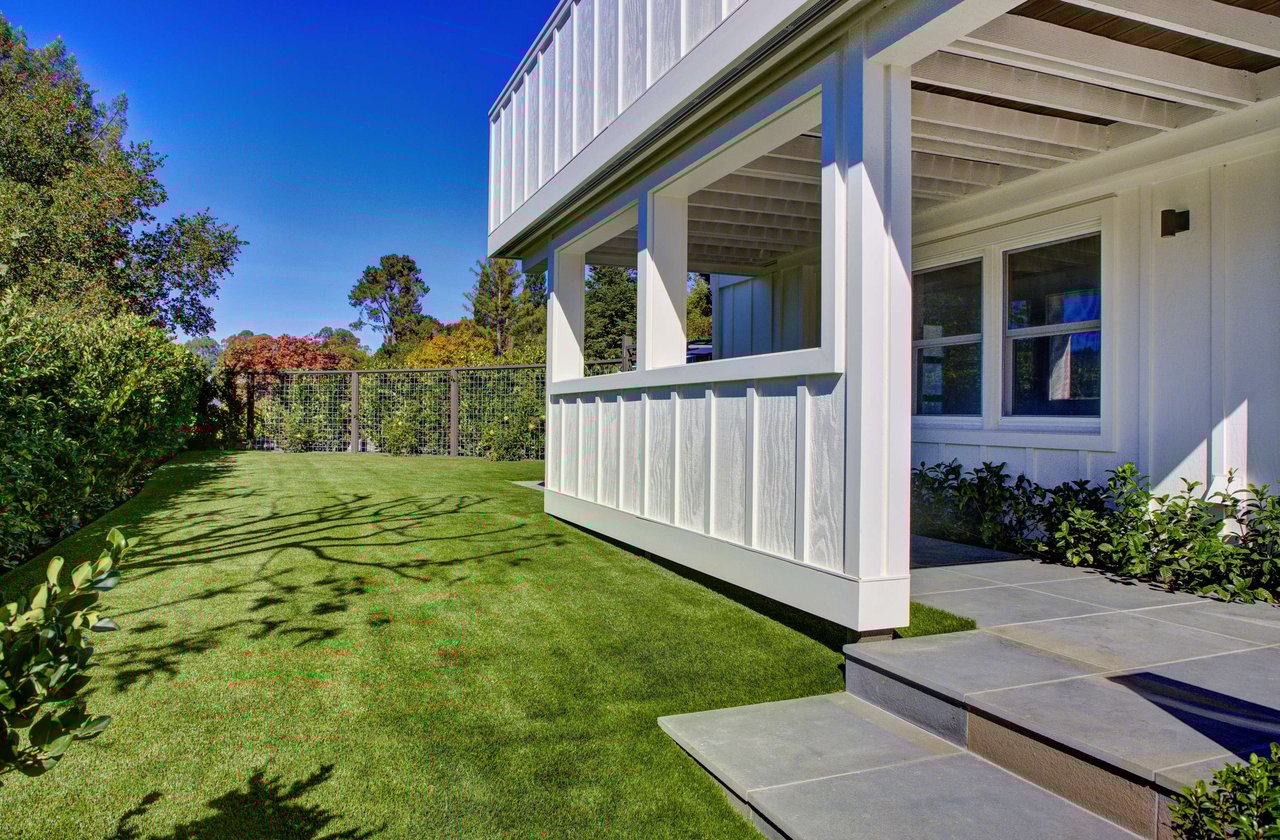Exceptional Contemporary Renovation