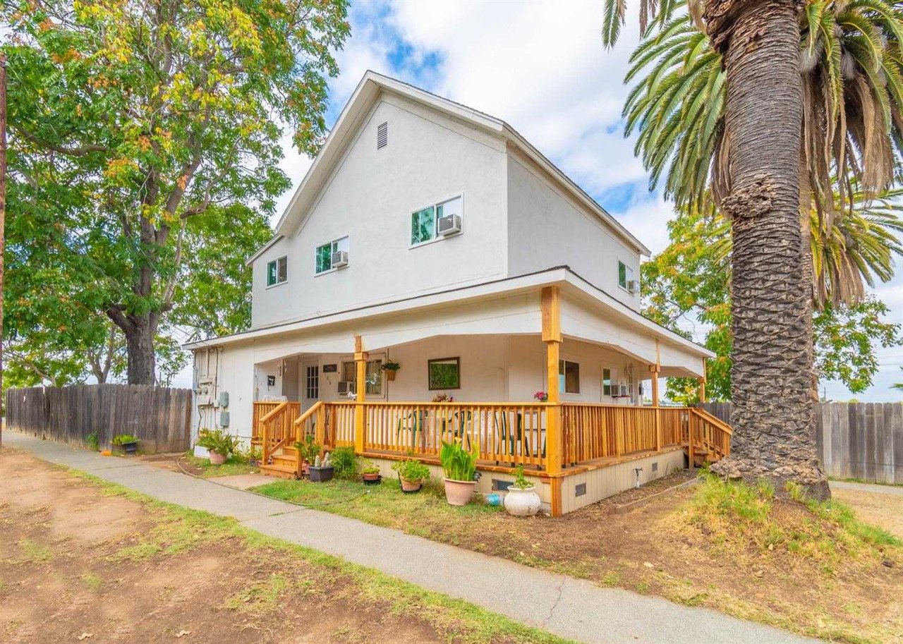 106 C Street