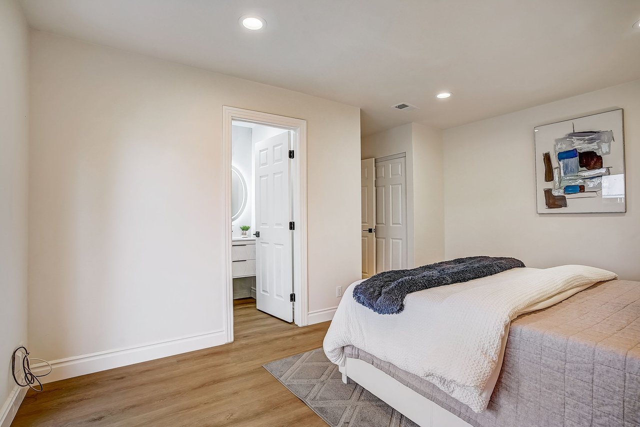 1216 Moonlight Way