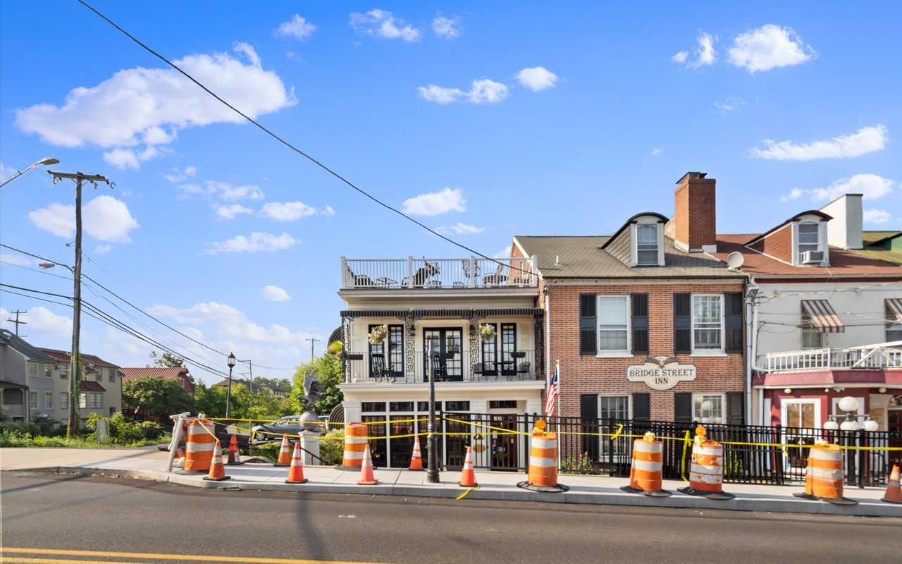 28 West Bridge St