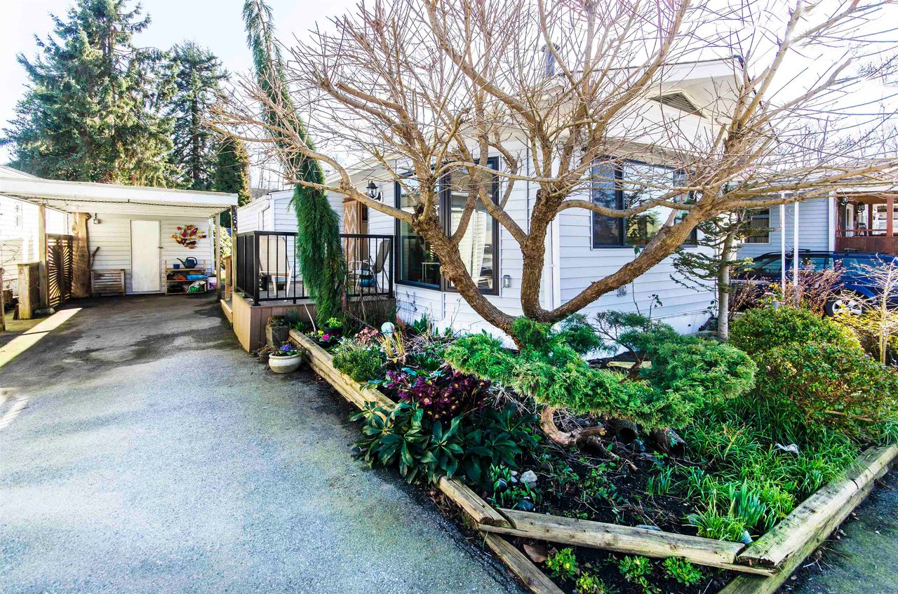 483 Raindance Cres