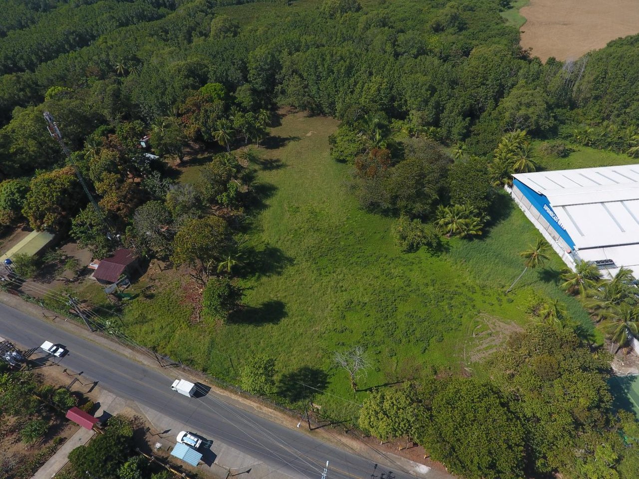 Quepos Commercial Property