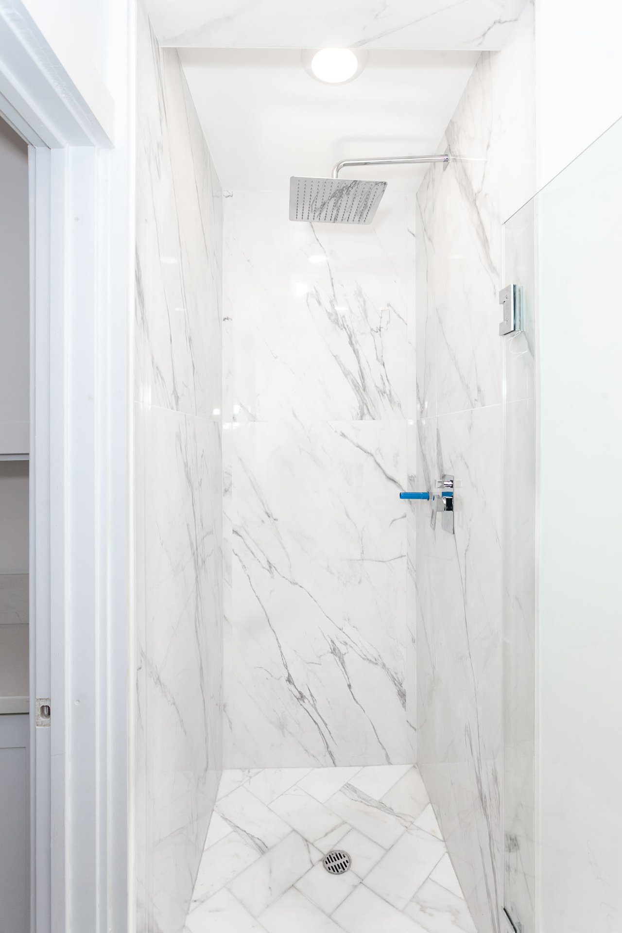1 Bed + 1 Bath in Beverly Hills