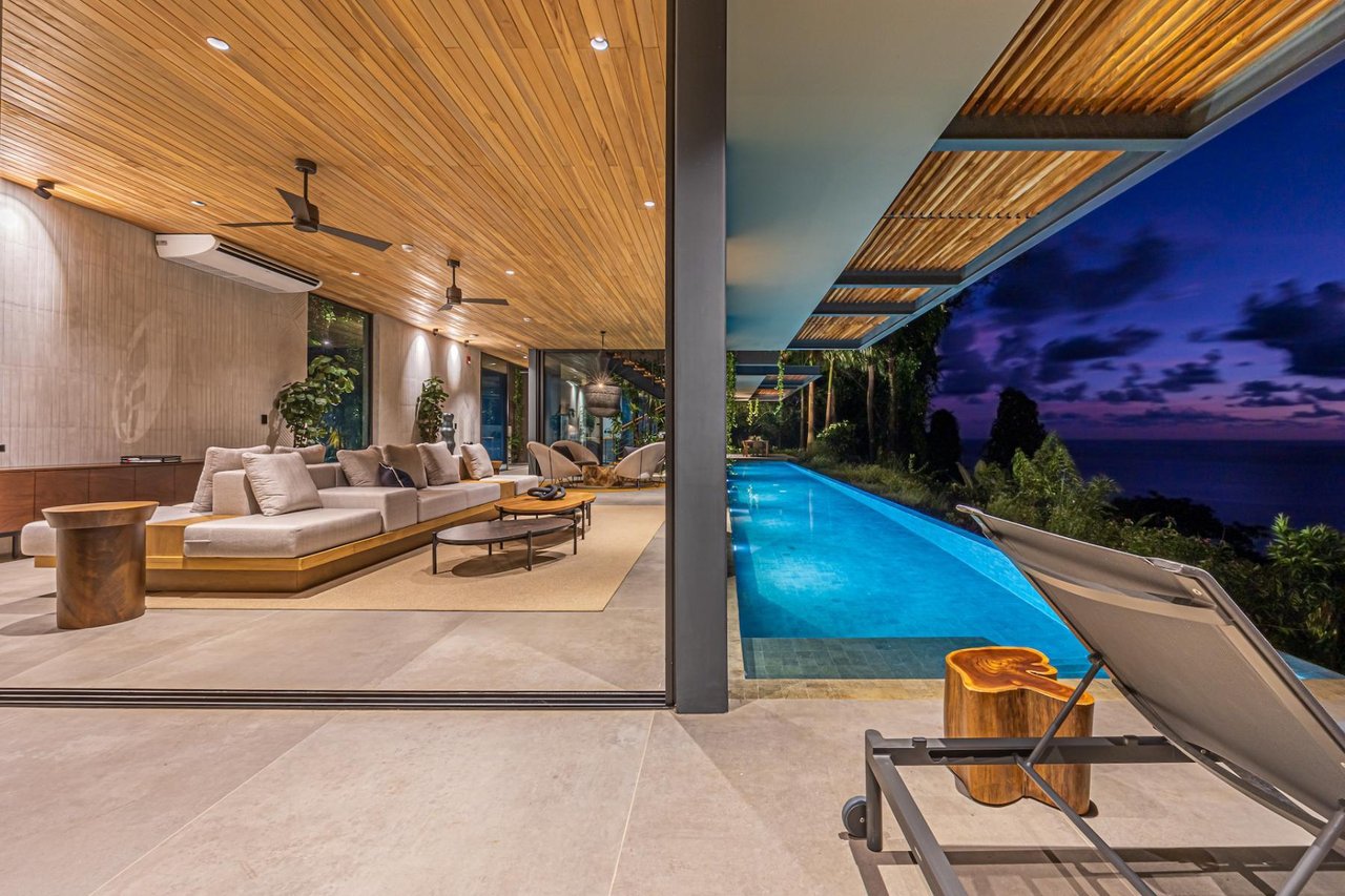 Designer Tropical Ocean View Home, Dominical, Puntarenas